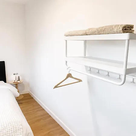 15min Walk To Center Stylish 3br & 1lr * Ghent